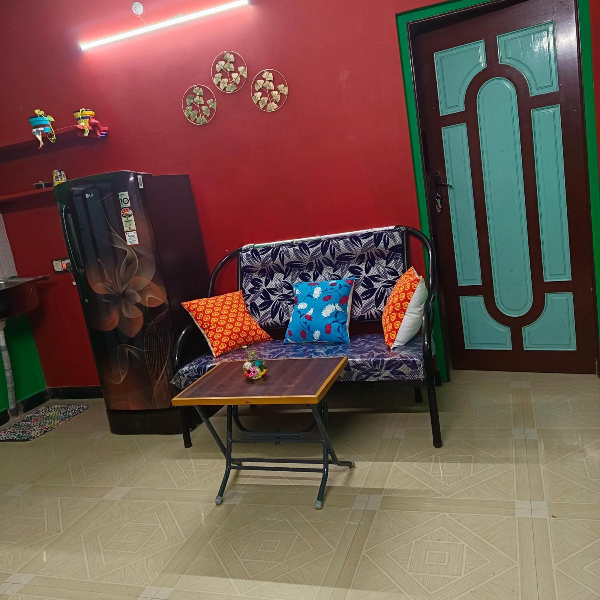 Blue Waves Homestay Pondicherry Luaran gambar
