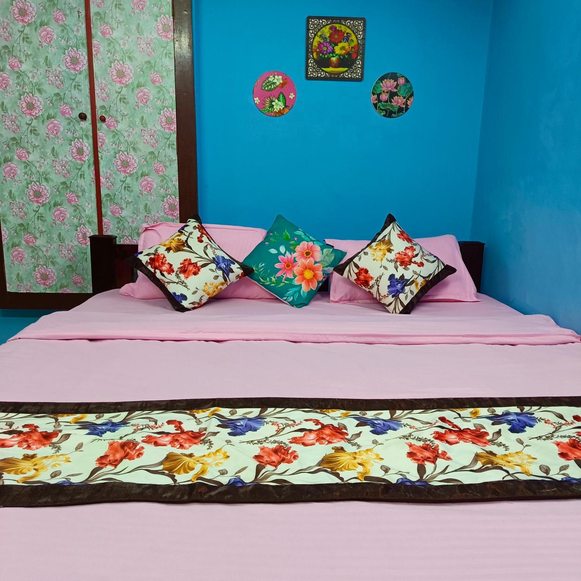 Blue Waves Homestay Pondicherry Luaran gambar