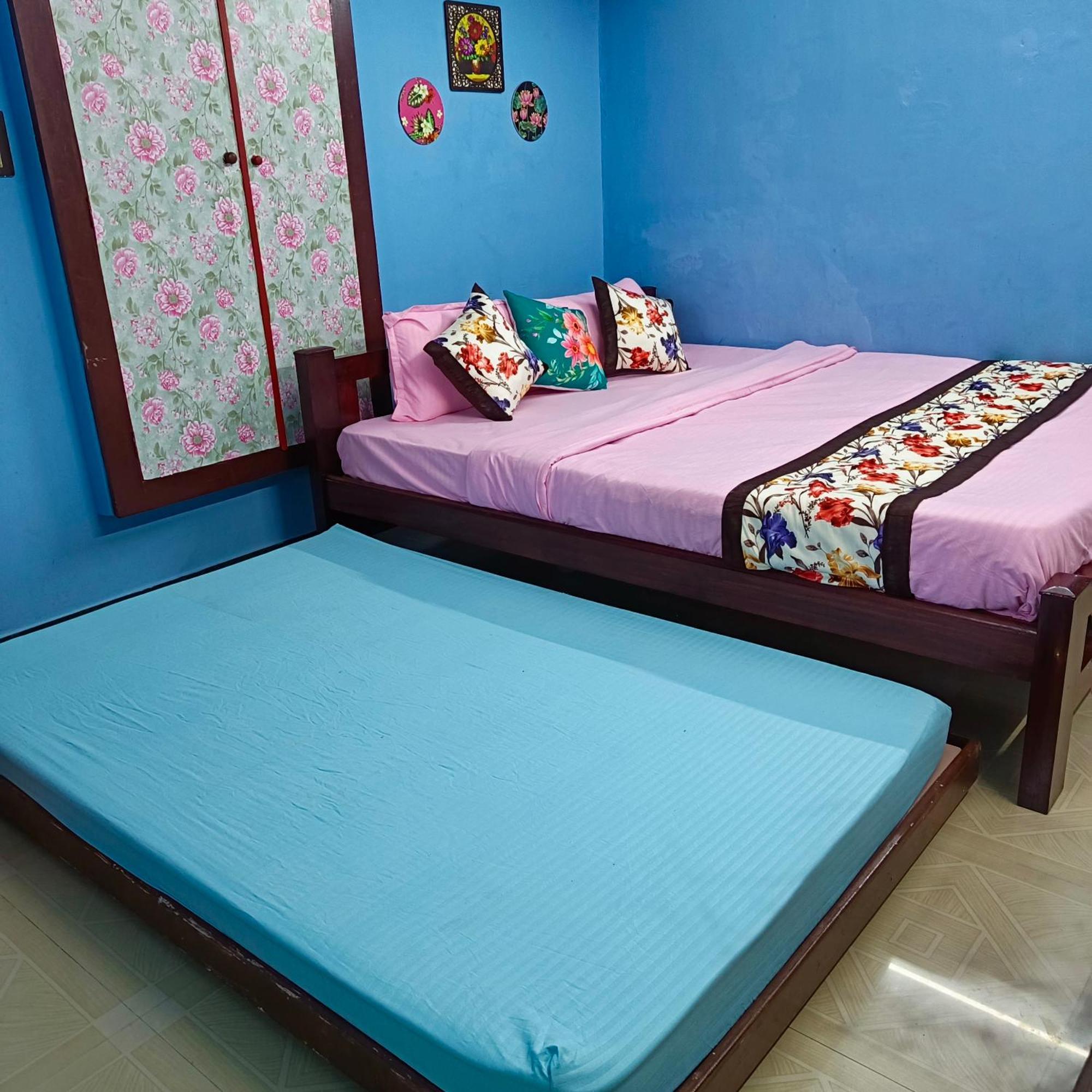 Blue Waves Homestay Pondicherry Luaran gambar